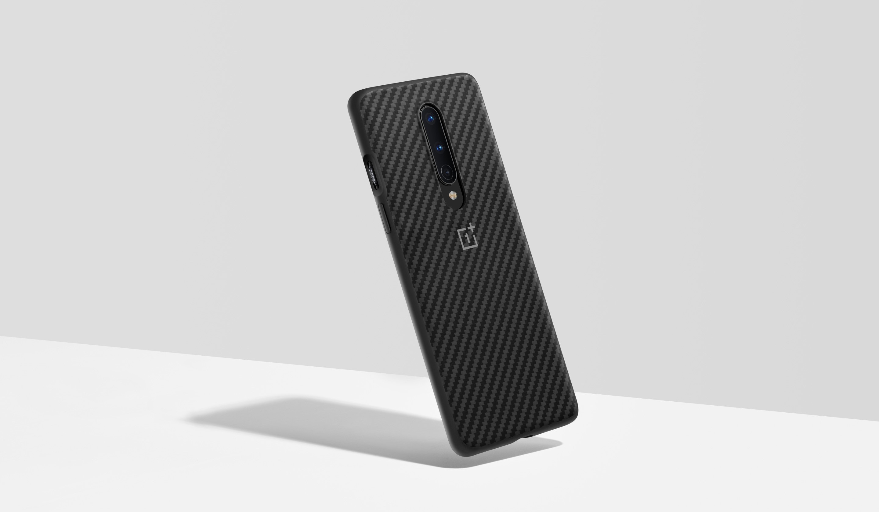Бампер oneplus 8